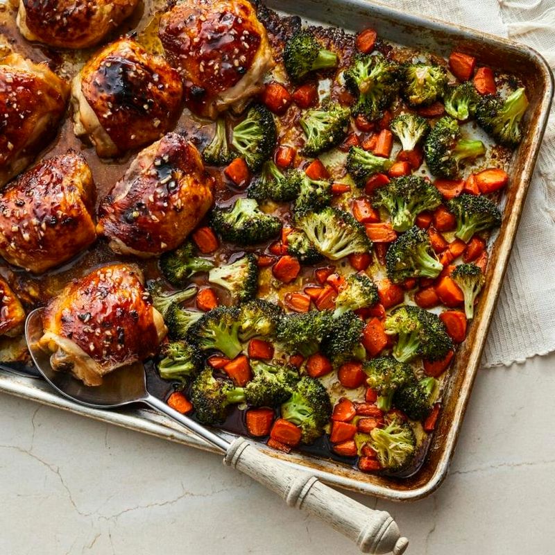 Honey Garlic Chicken with Broccoli and Carrots