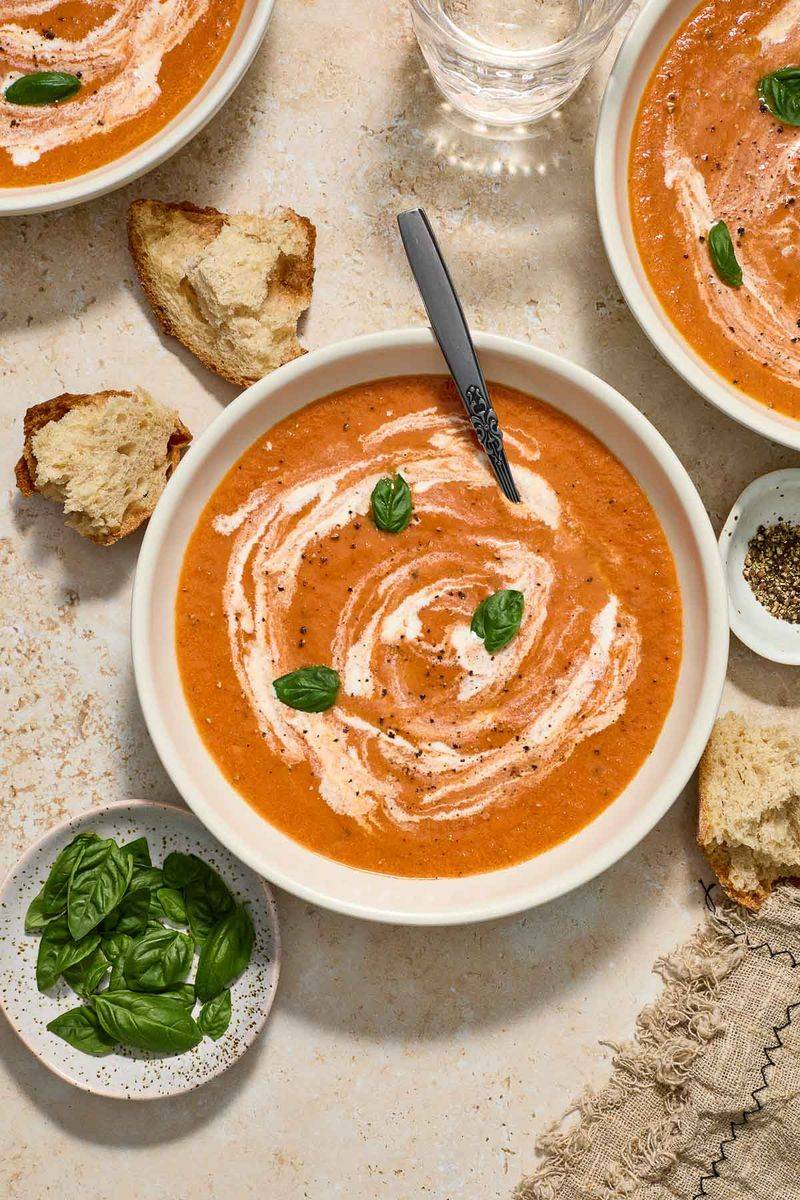 Creamy Roasted Tomato Basil Soup