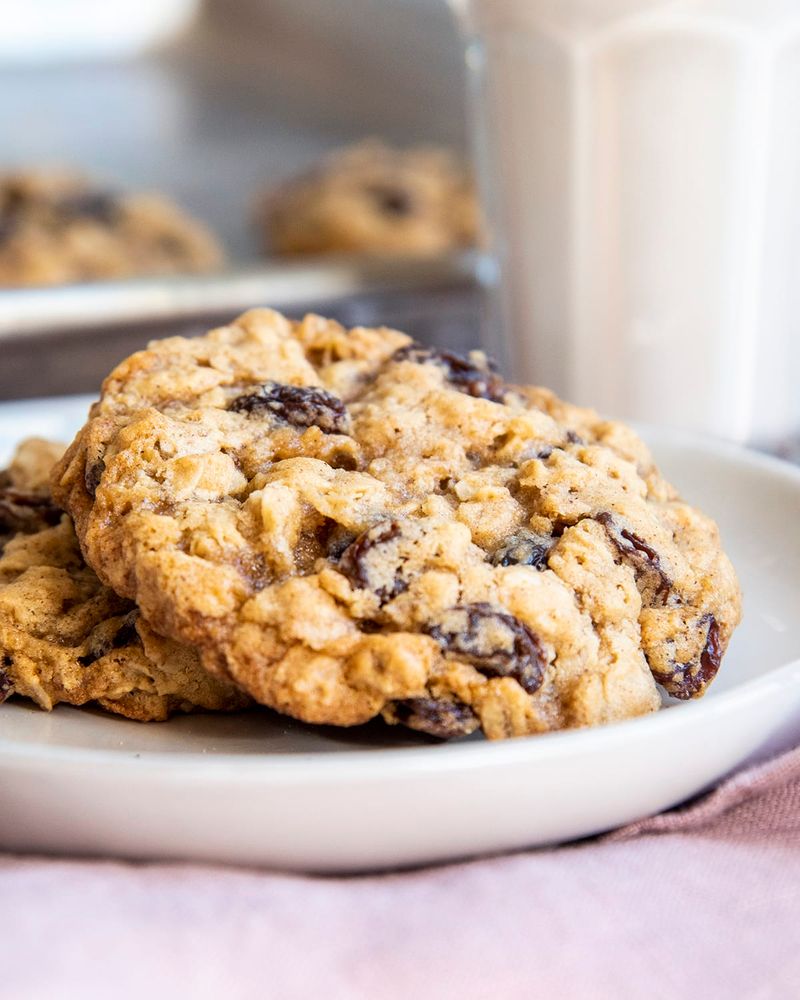 Oatmeal Raisin Cookies