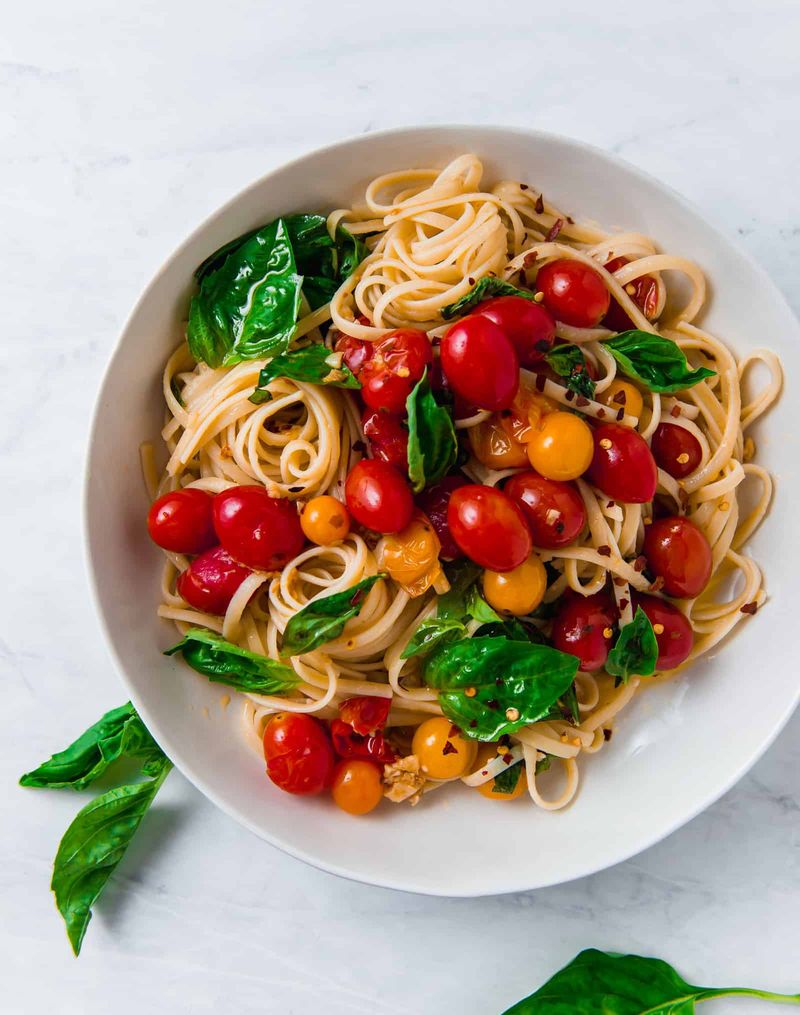 Cherry Tomato and Garlic Spaghetti