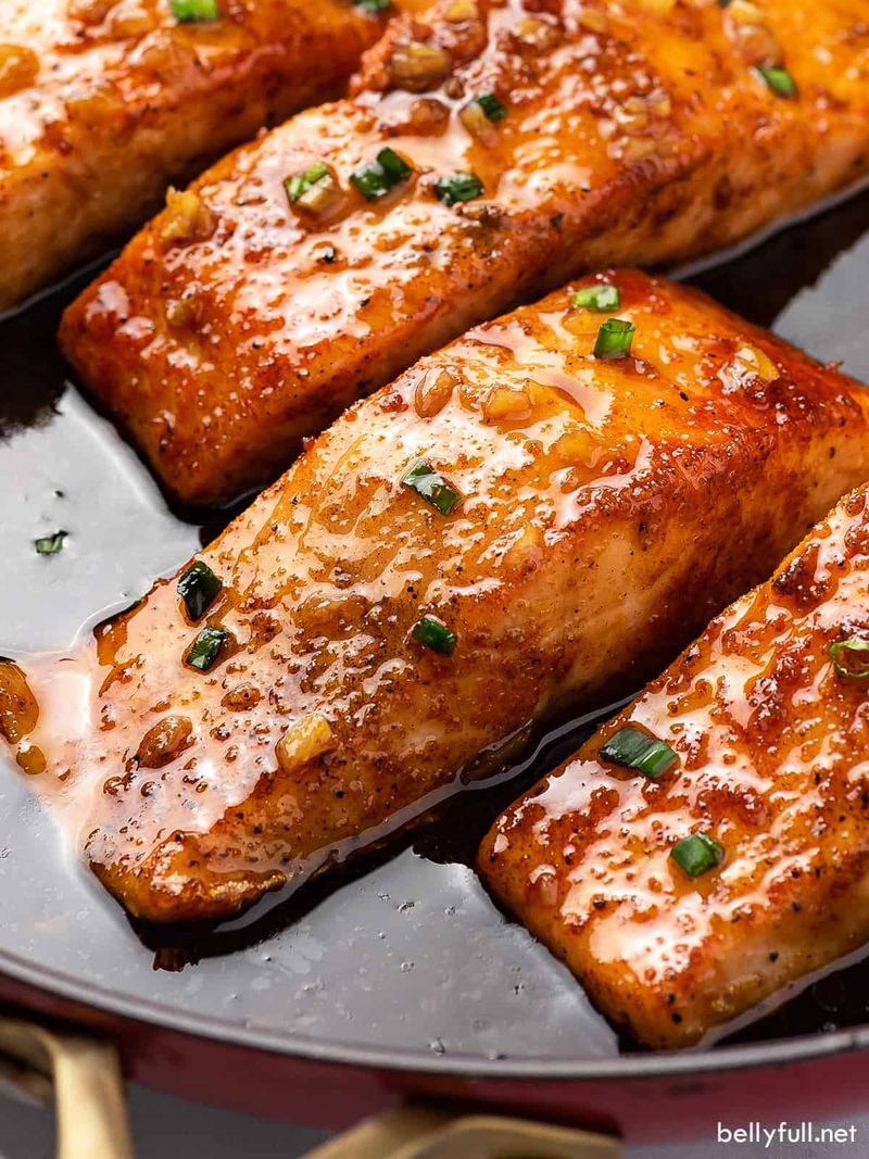 Honey Garlic Glazed Salmon