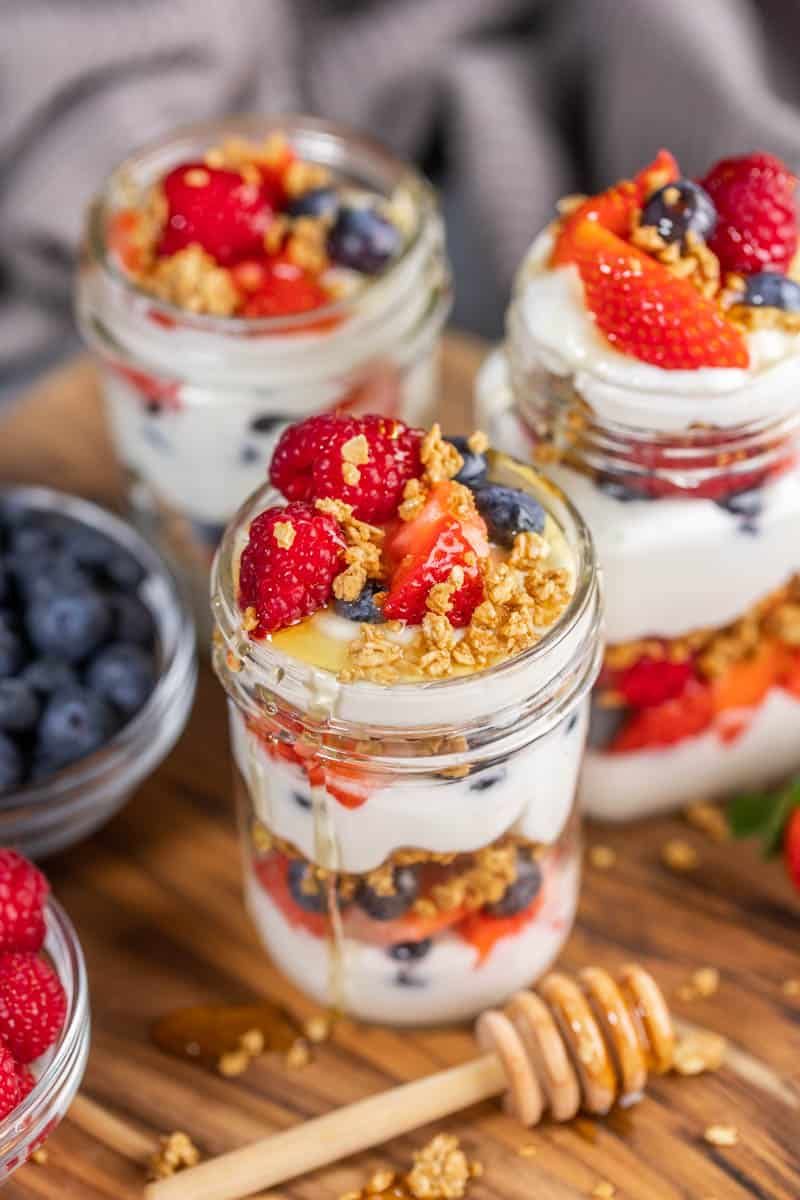 Greek Yogurt Parfait with Honey and Berries