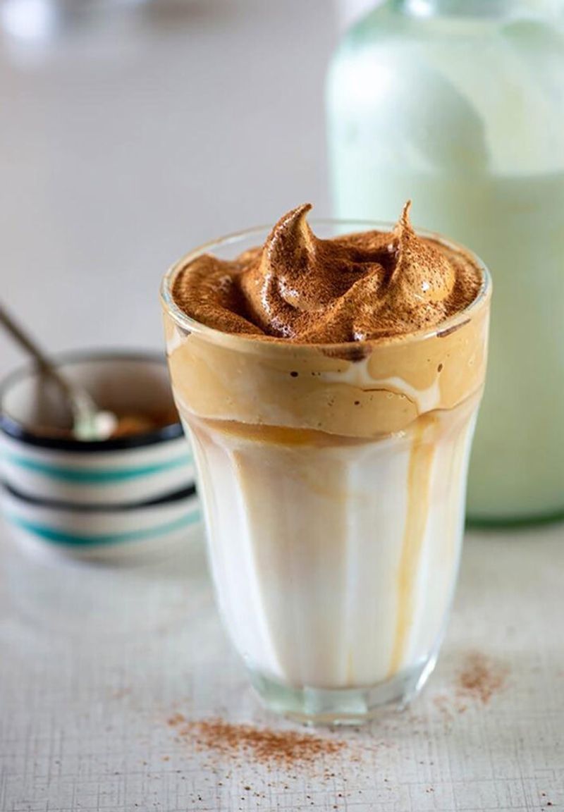 Fancy Whipped Coffee (Dalgona)