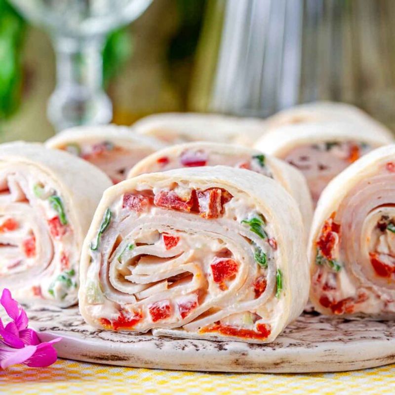 Deli-Style Turkey And Veggie Pinwheels