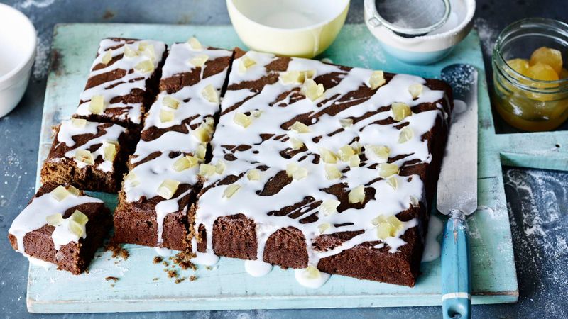 Treacle Tray Cake