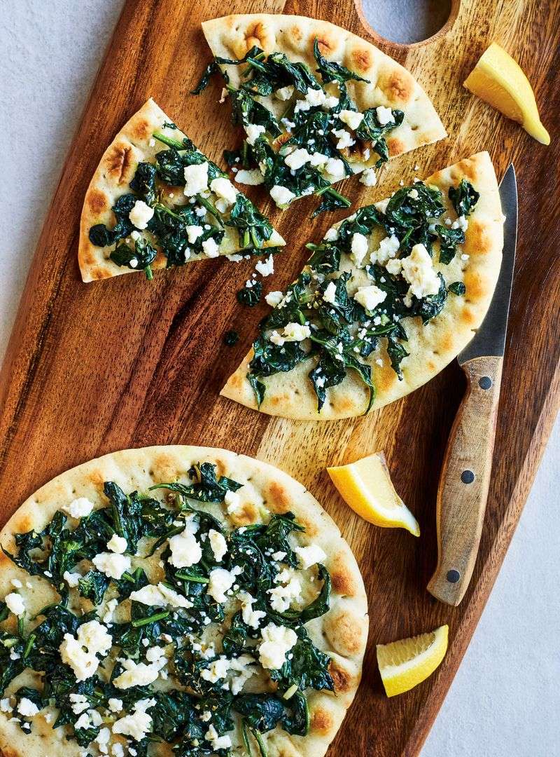Spinach and Feta Flatbread Pizza