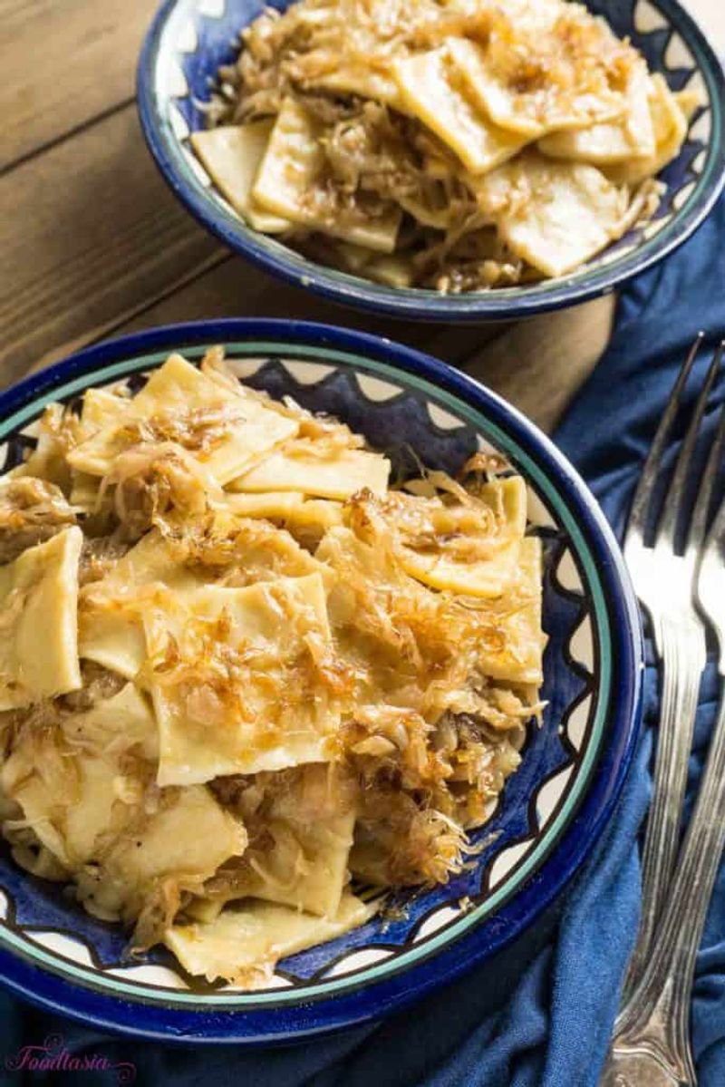 Kaposztas Teszta (Cabbage Noodles)