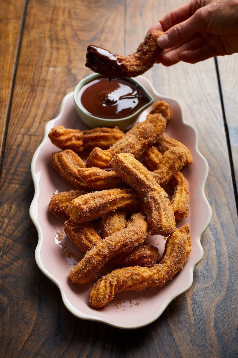 Chocolate Churros With Dipping Sauce