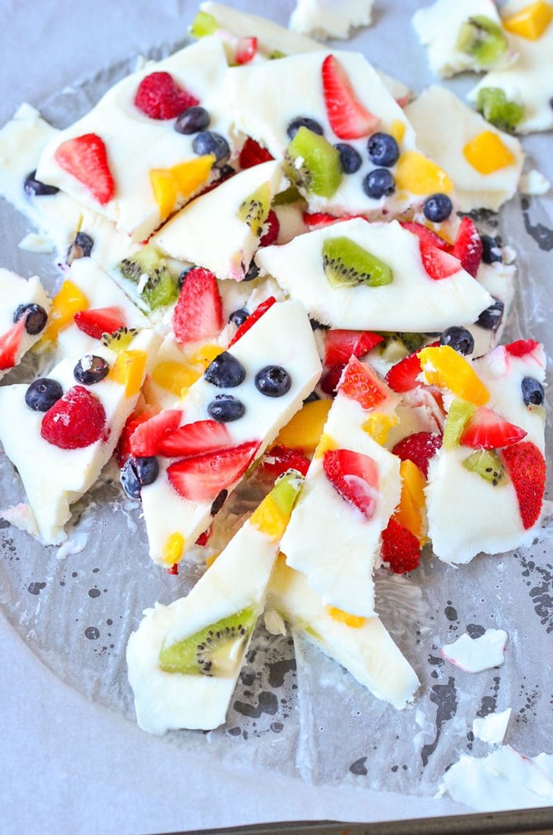 Frozen Yogurt Bark Bites