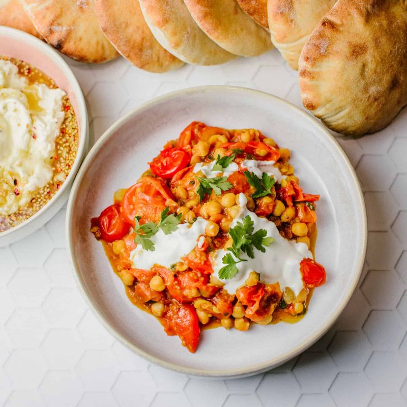 Harissa Roasted Pepper and Crispy Chickpea Crouton Bowl