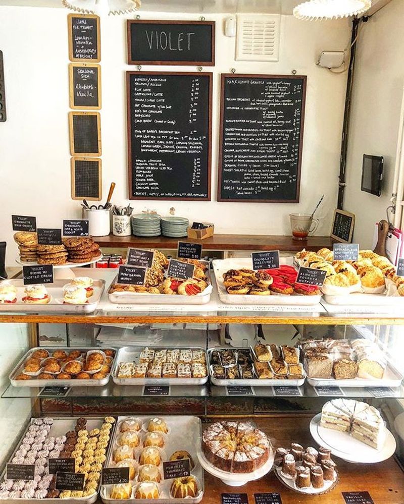 Violet Bakery, Hackney