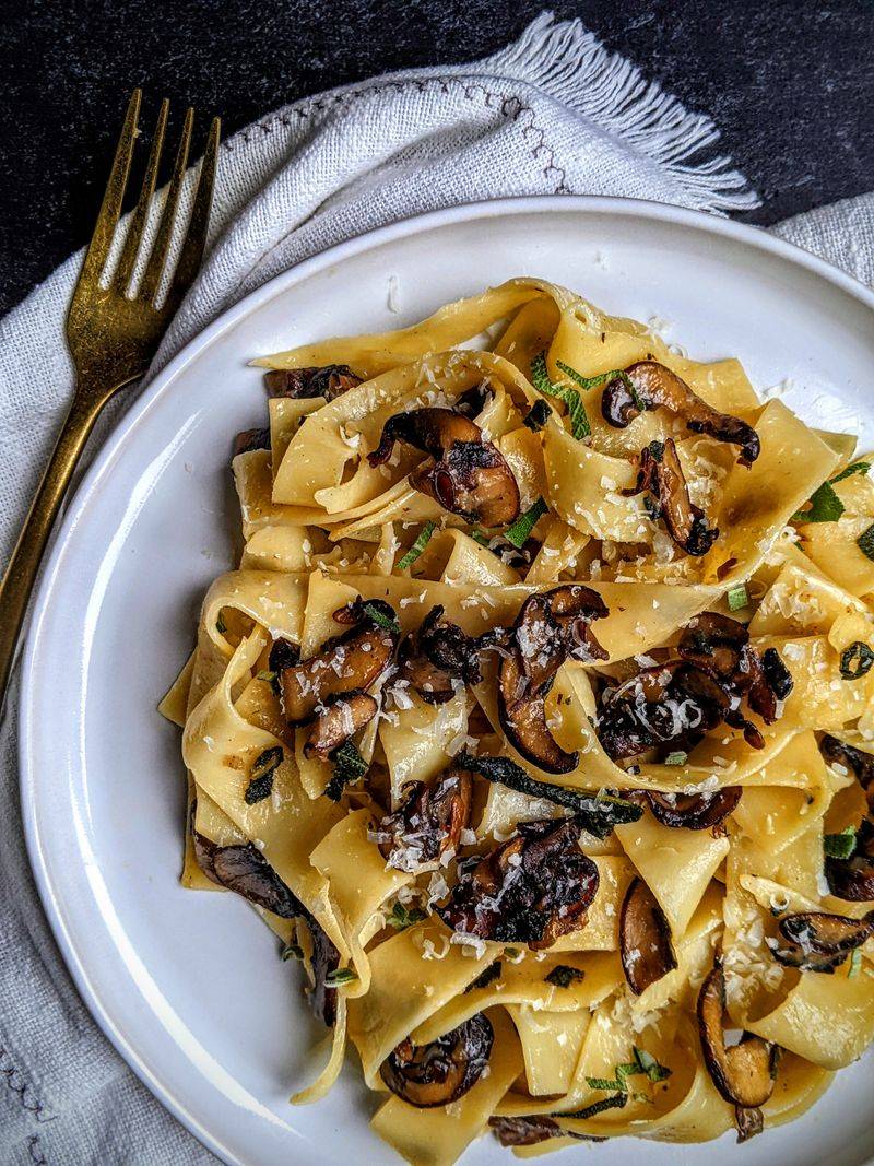 Mushroom Pasta With Brown Butter Sauce