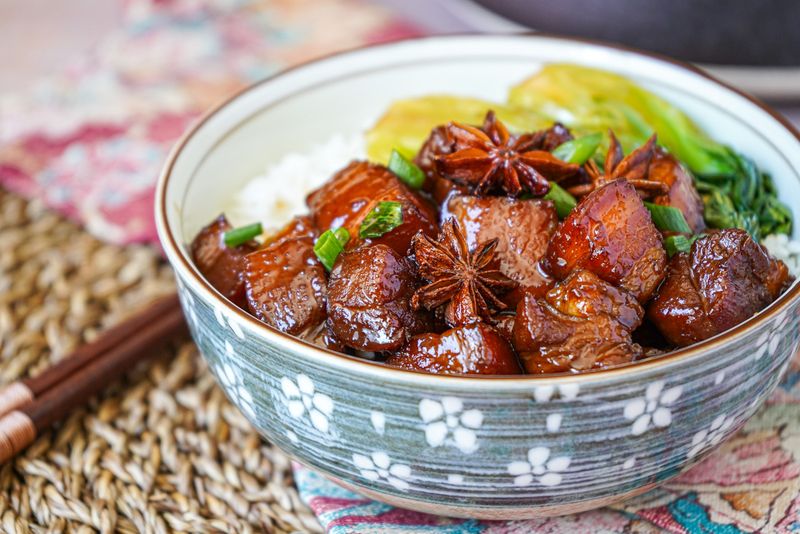 Chinese Red-Braised Pork Belly (Hong Shao Rou)