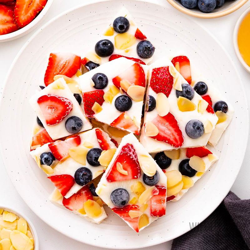 Frozen Yogurt Bark