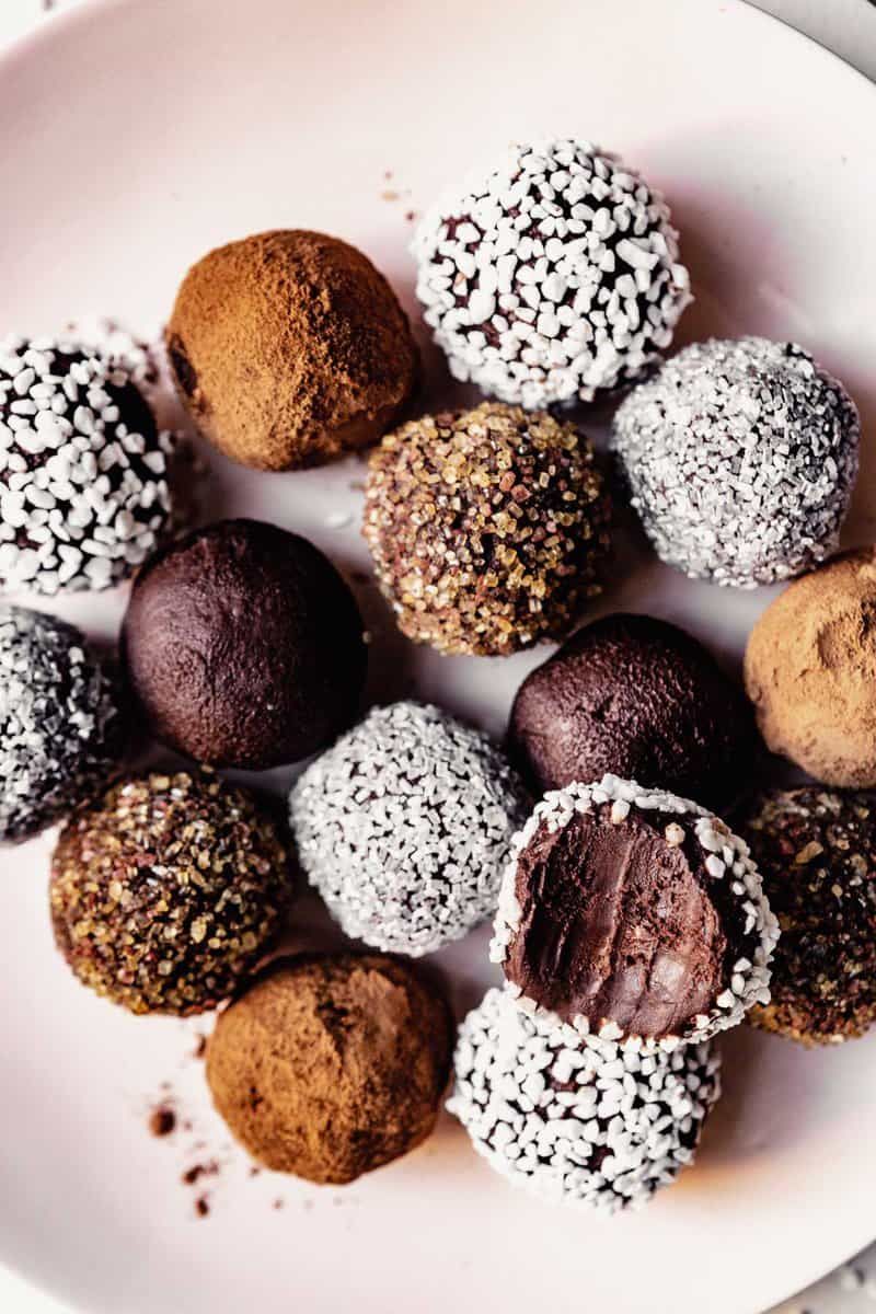 Nutmeg Spiced Chocolate Truffles