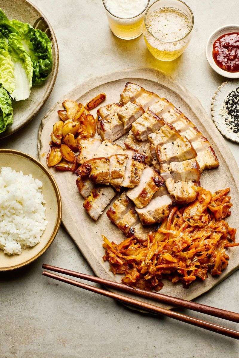 Baechu Kimchi with Pork (Kimchi and Pork Side)