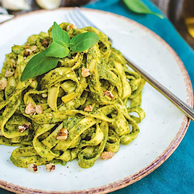Pasta with Walnut Pesto