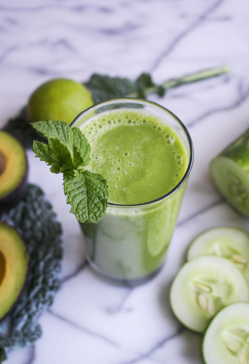 Avocado Cucumber Mint Smoothie
