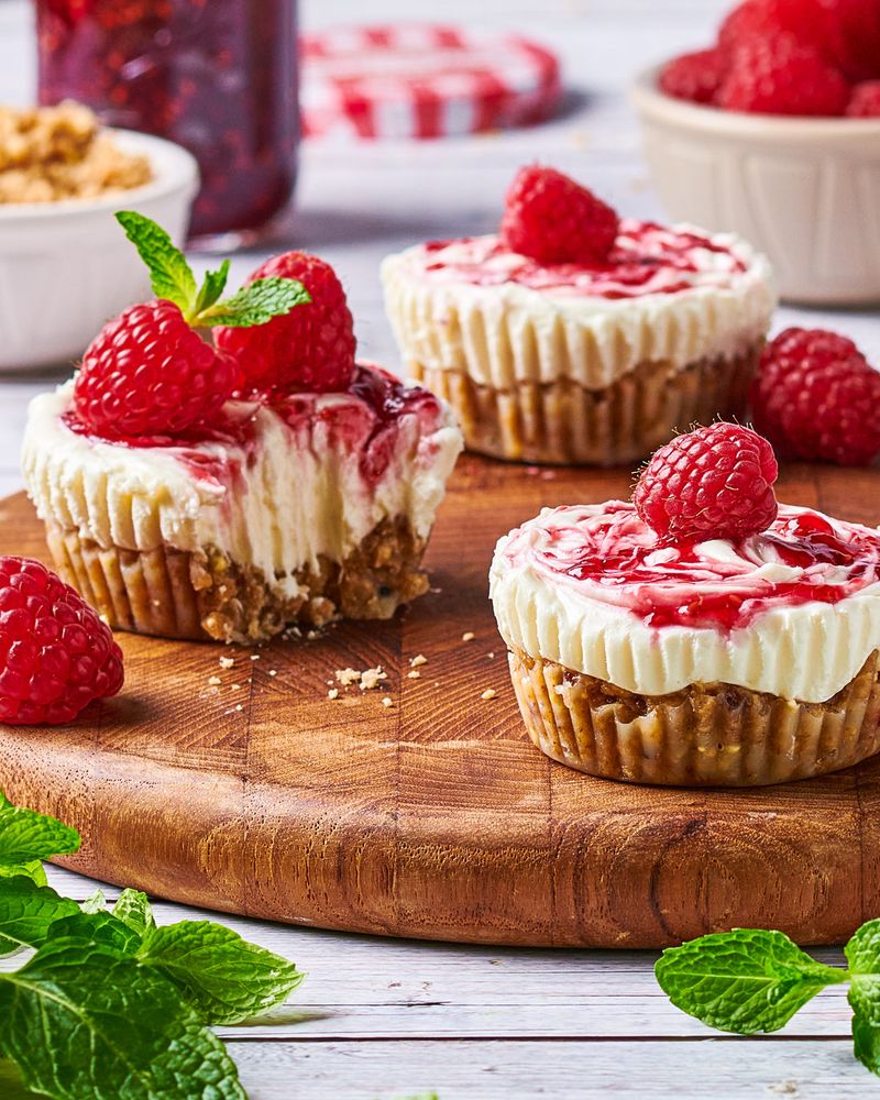 Raspberry White Chocolate No Bake Cheesecake Cups