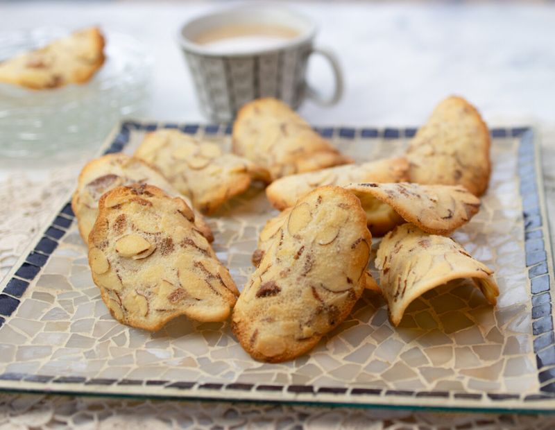Elegant Almond Tuile Cookies