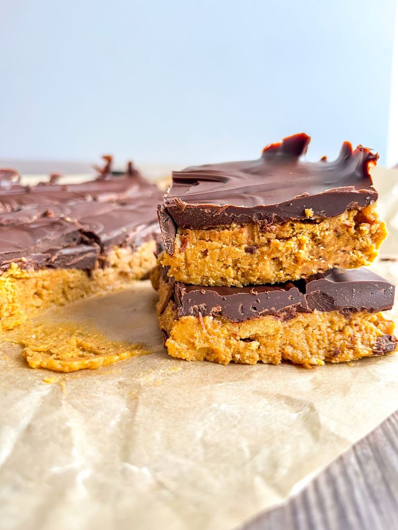 No-Bake Peanut Butter Bars