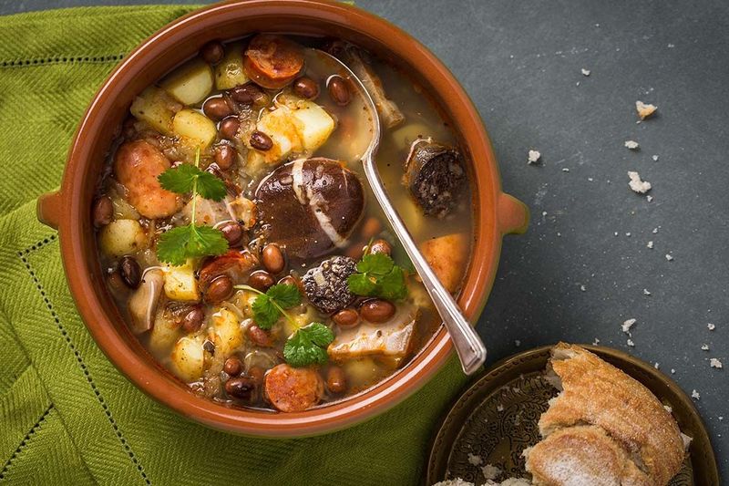 Sopa de Pedra (Stone Soup)
