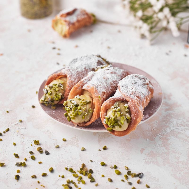 Pistachio Cannoli