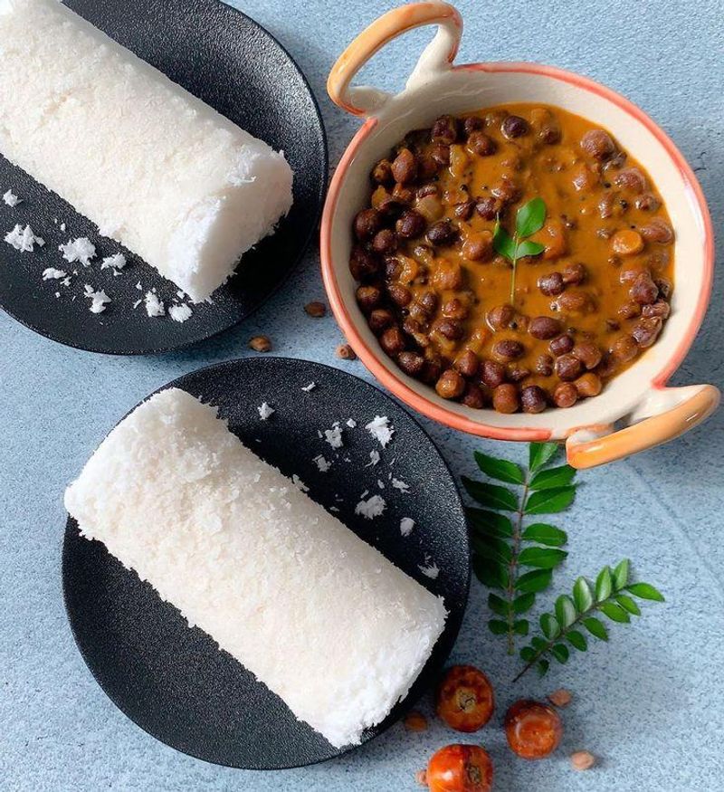 Puttu and Kadala Curry – Kerala's Iconic Morning Duo