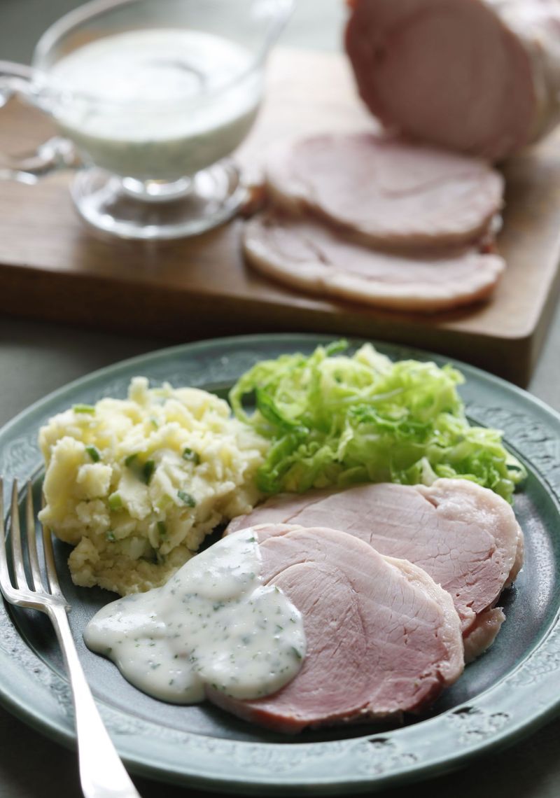 Slow-Cooked Bacon and Cabbage