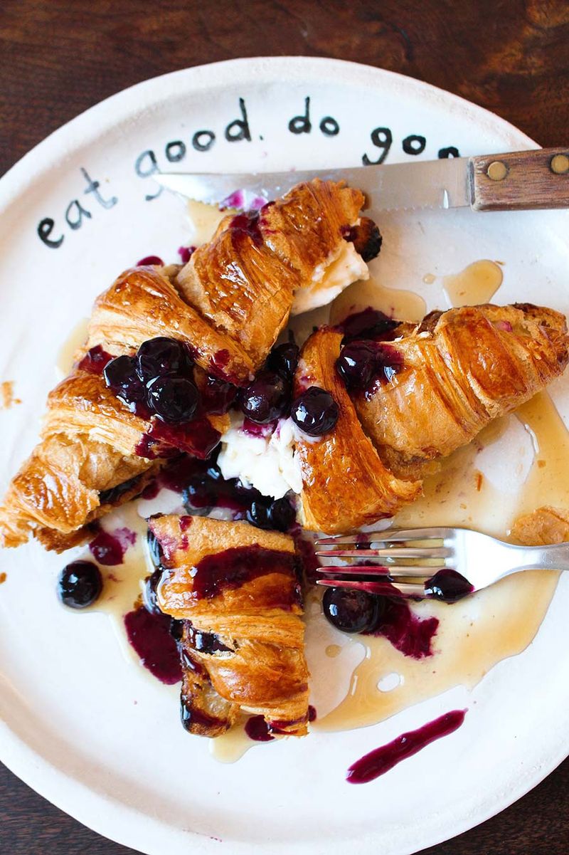Cream Cheese and Blueberry Compote