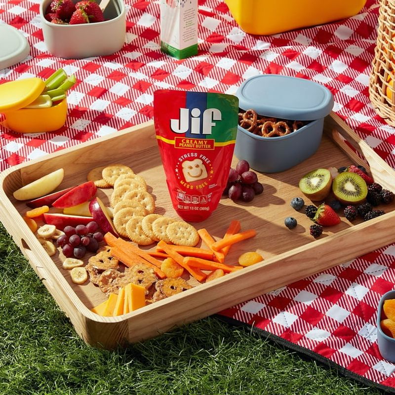 Crackers with Nut Butter Packets