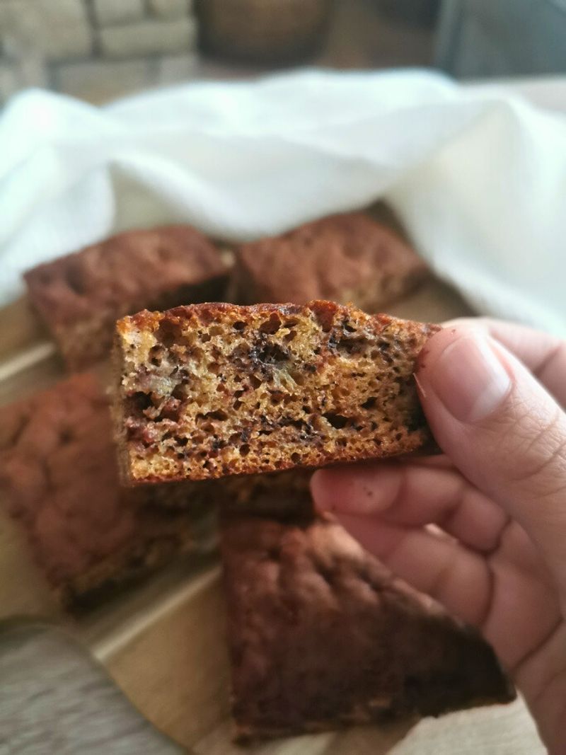 Banana Bread Traybake