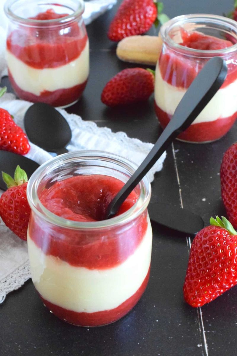 Mini Rhubarb Custard Cheesecakes