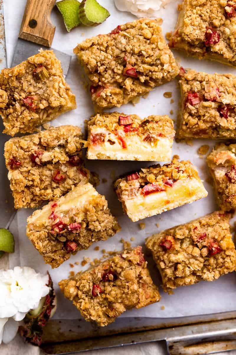 Rhubarb Custard Crumble Bars