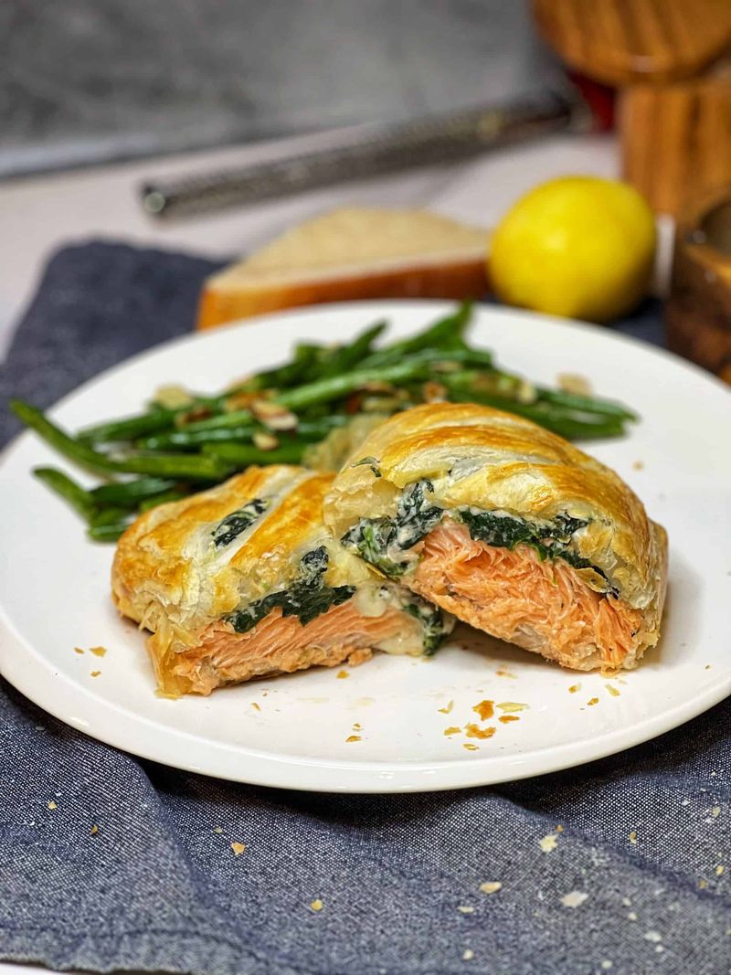 Creamy Salmon and Spinach Pie