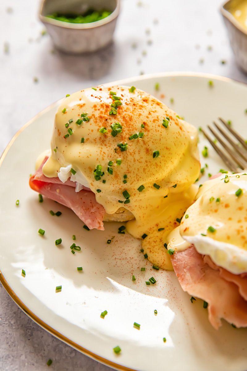 Eggs Benedict with Hollandaise