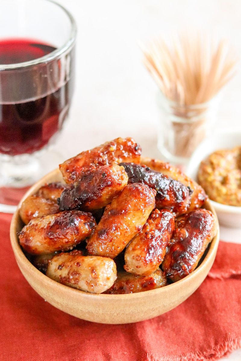 Cocktail Sausages with Honey Mustard Dip