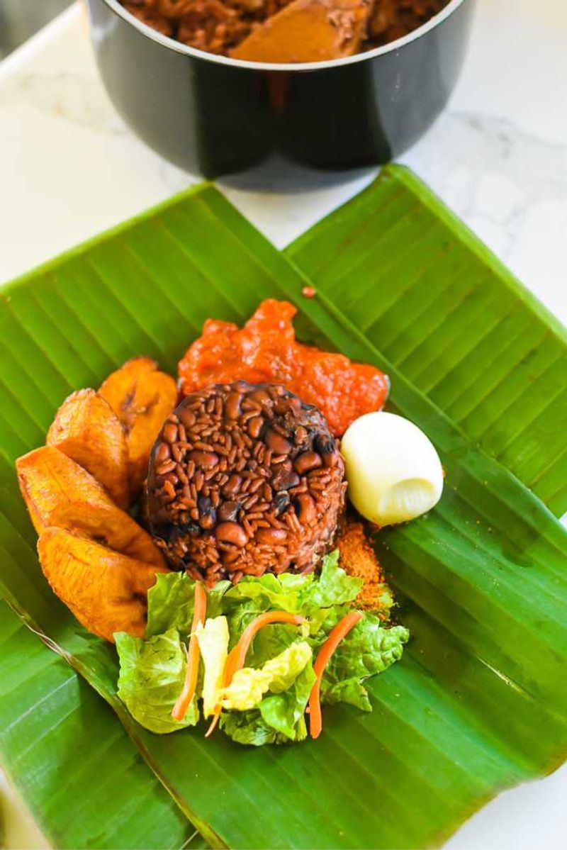 Ghana: Waakye (Rice and Beans)