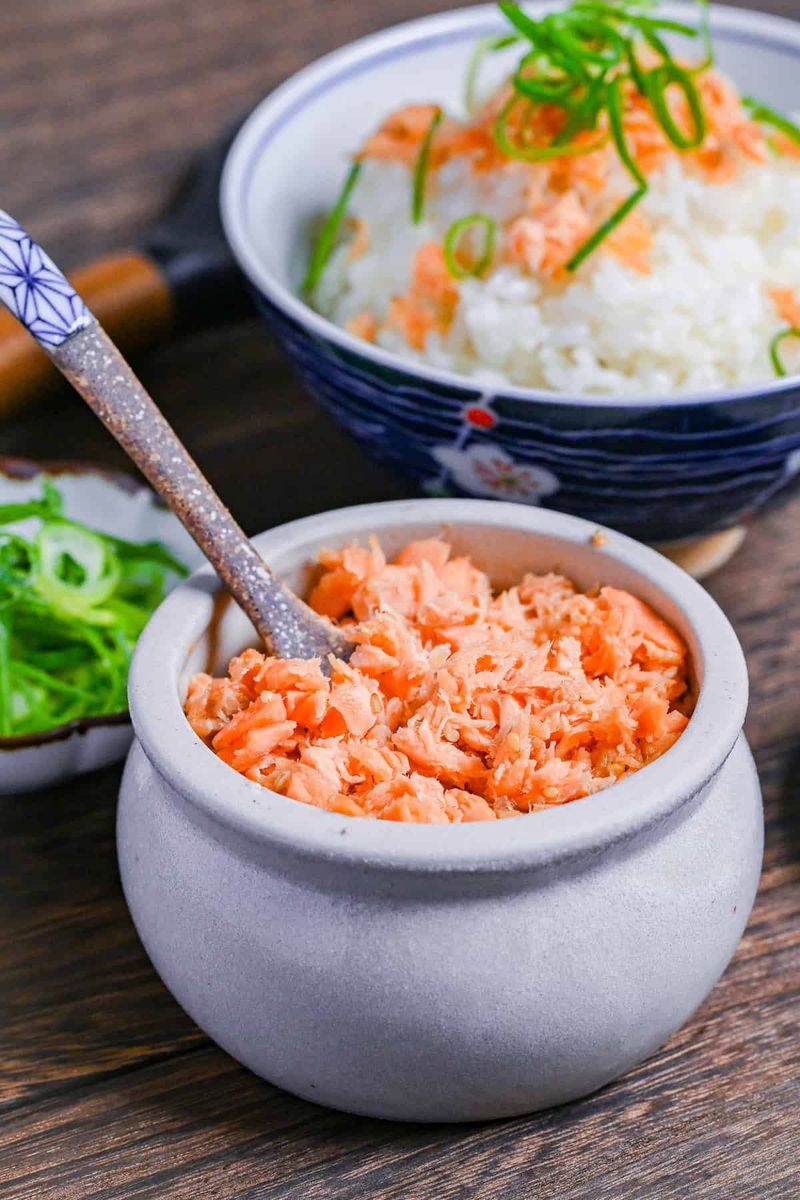 Salmon Flakes (Sake Flakes) on Rice