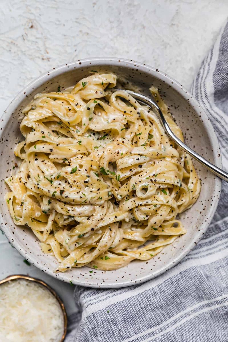 Fettuccine Alfredo