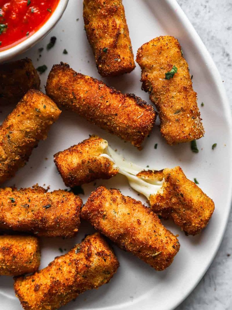 Mozzarella Sticks with Marinara