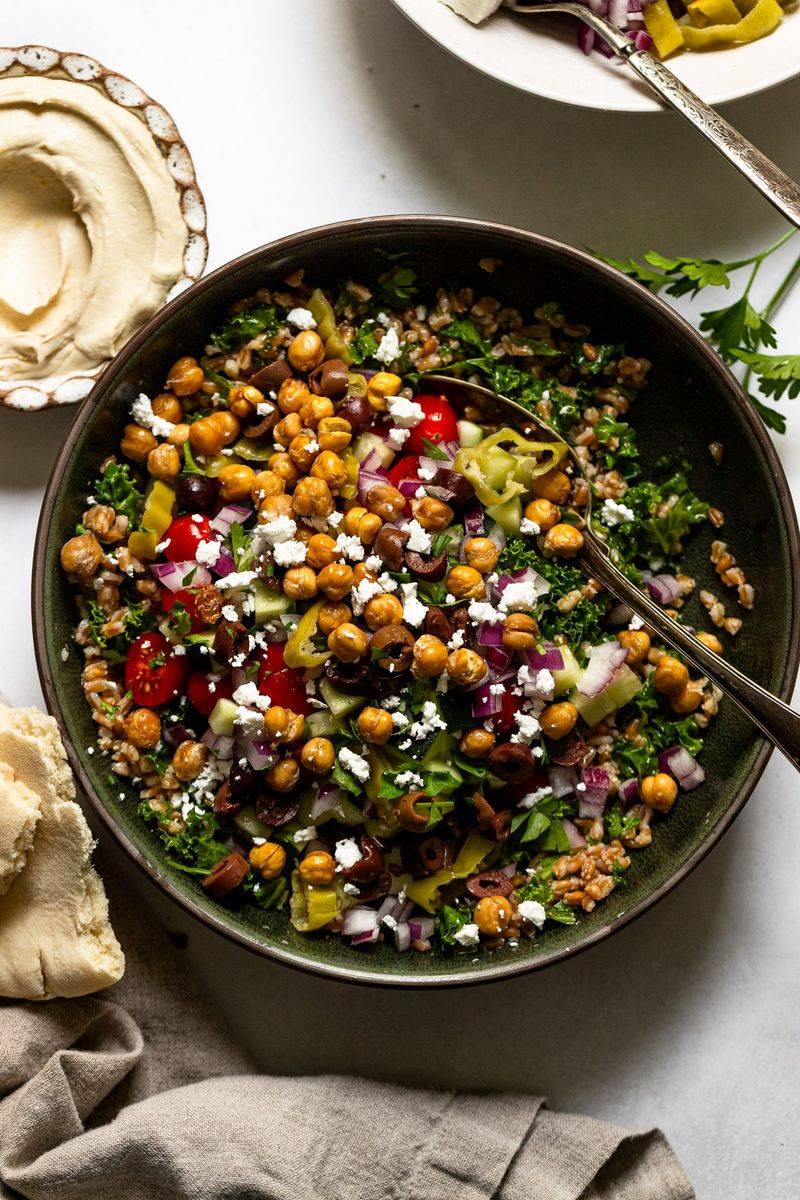 Roasted Chickpea and Farro Grain Bowl