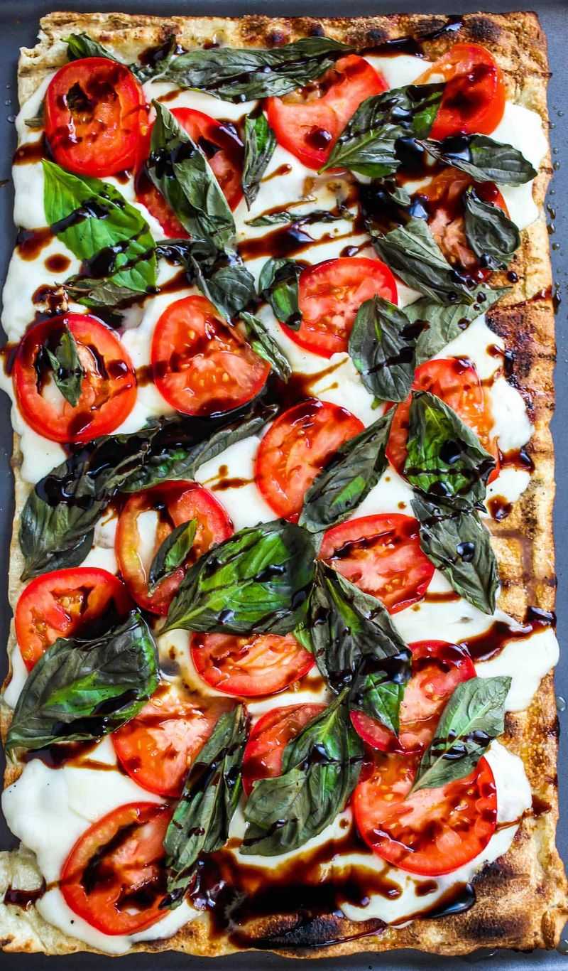 Caprese Flatbread Pizza