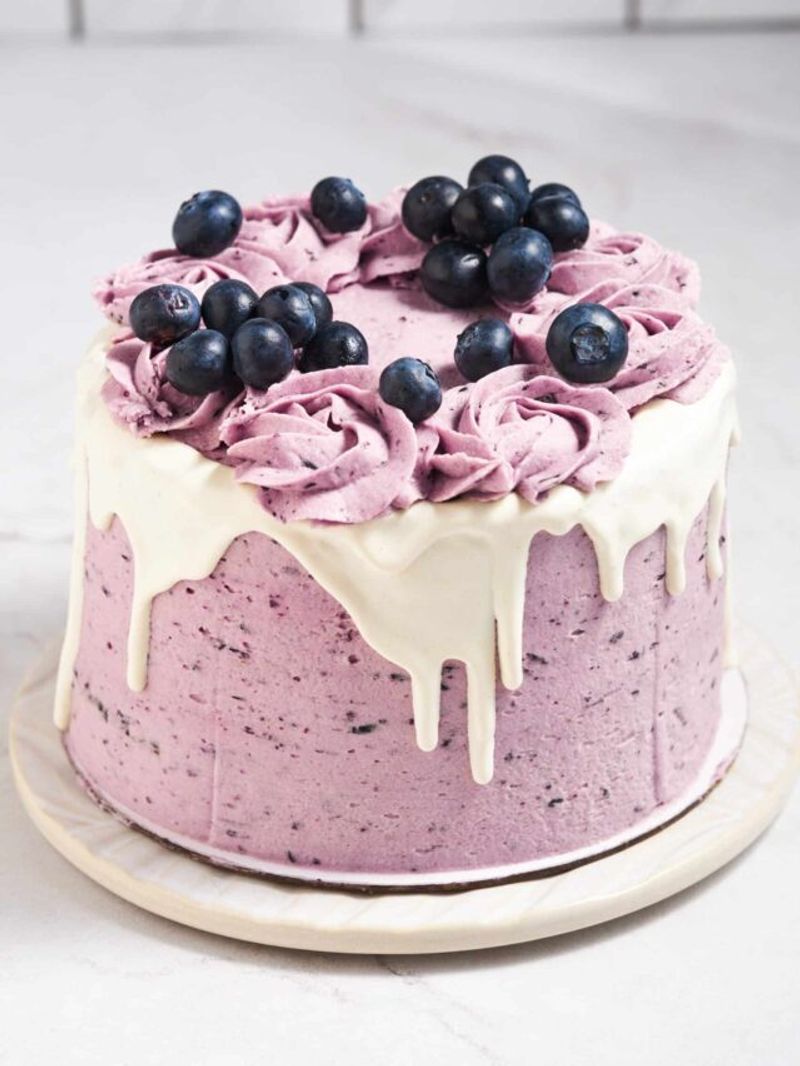 Blueberry And Lavender Cake