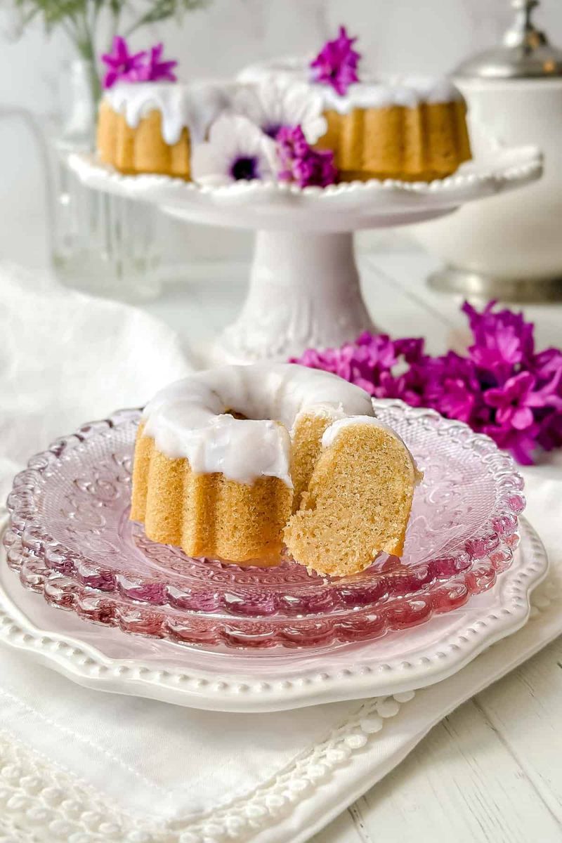 Earl Grey Tea Cakes