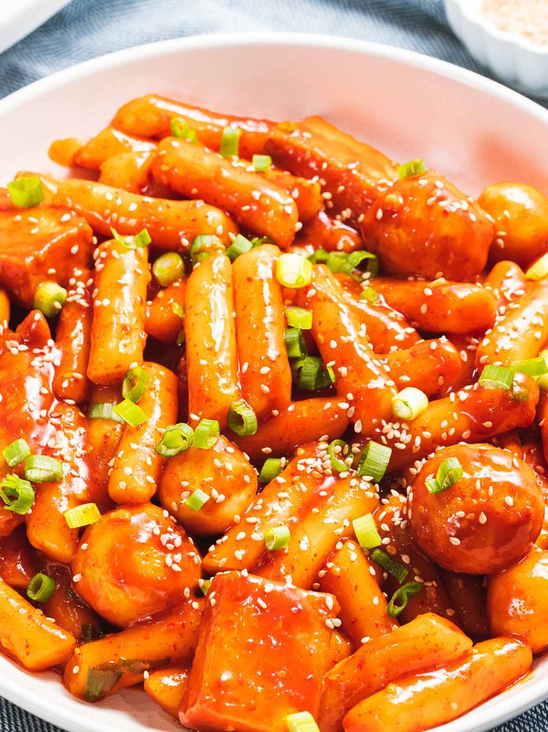 Tteokbokki (Spicy Rice Cakes)