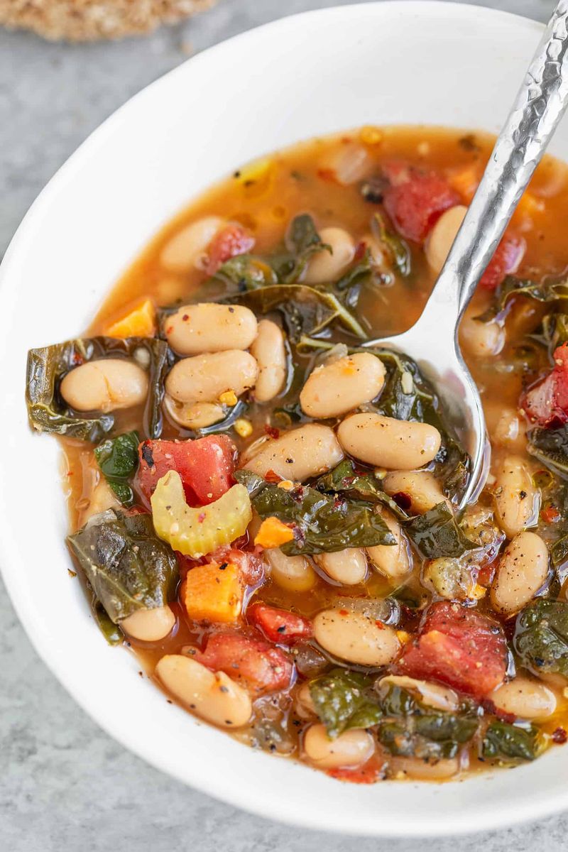 White Bean and Kale Soup