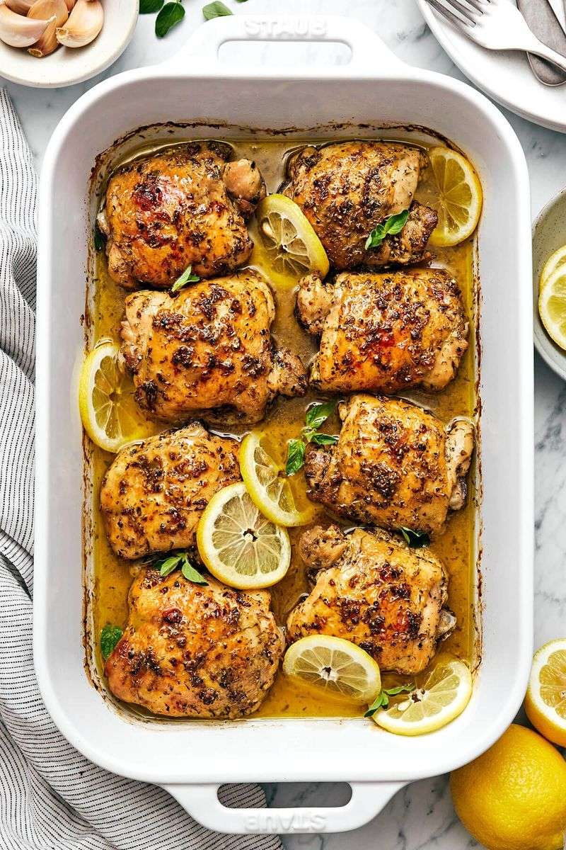 Greek Lemon Chicken (Kotopoulo Lemonato)