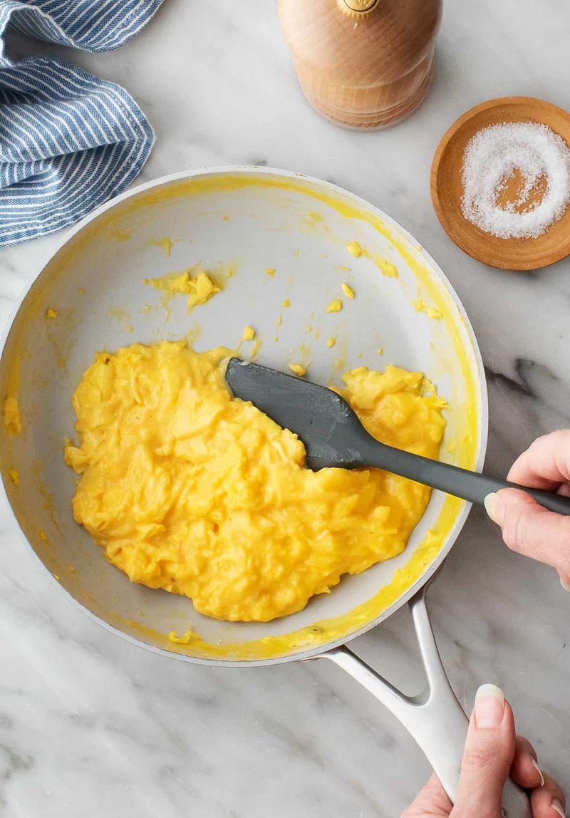 How to Crack and Cook an Egg
