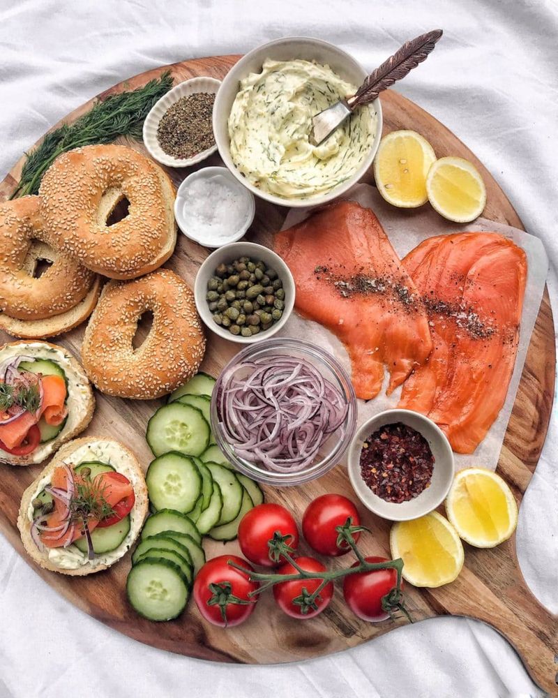 The Smoked Salmon and Everything Bagel Plate